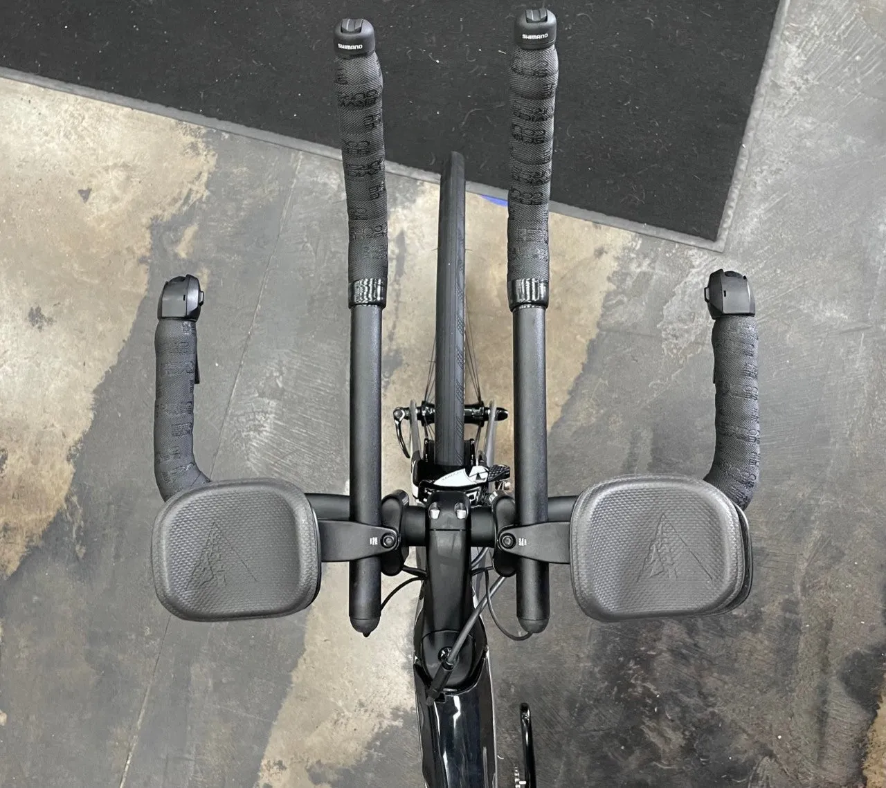 Felt IA 10 Rim Brake Ultegra Di2 11 Speed - Silver/Gray/Black 2019