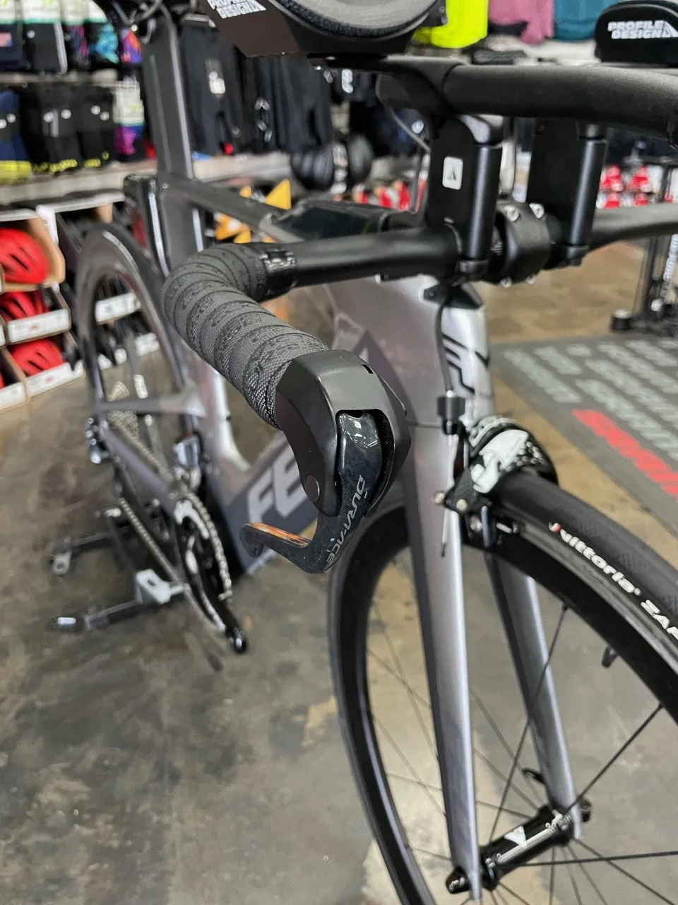 Felt IA 10 Rim Brake Ultegra Di2 11 Speed - Silver/Gray/Black 2019