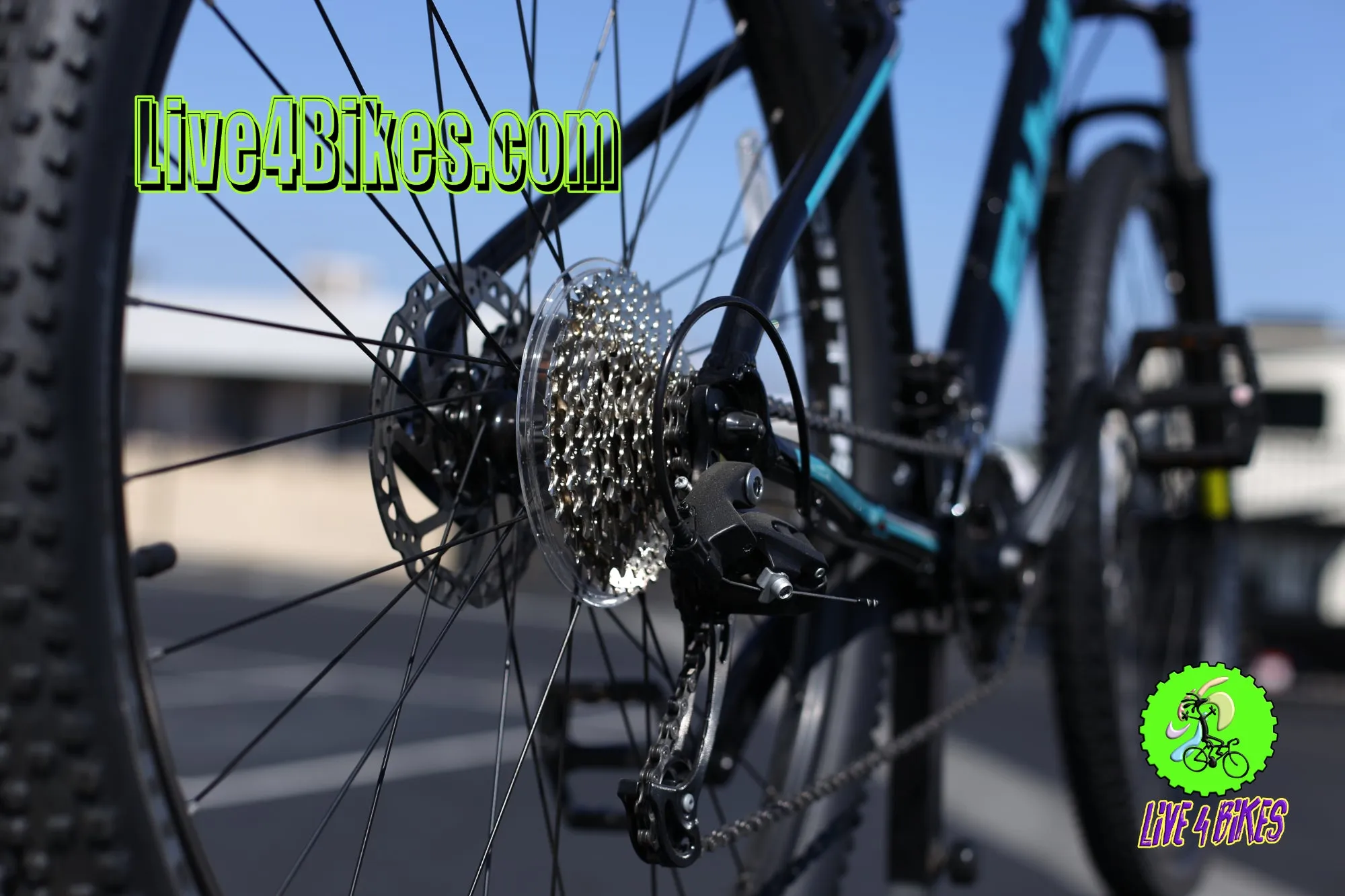 Fuji Nevada 29 1.5 Mountain Bike Aluminum 29er  - Live4Bikes