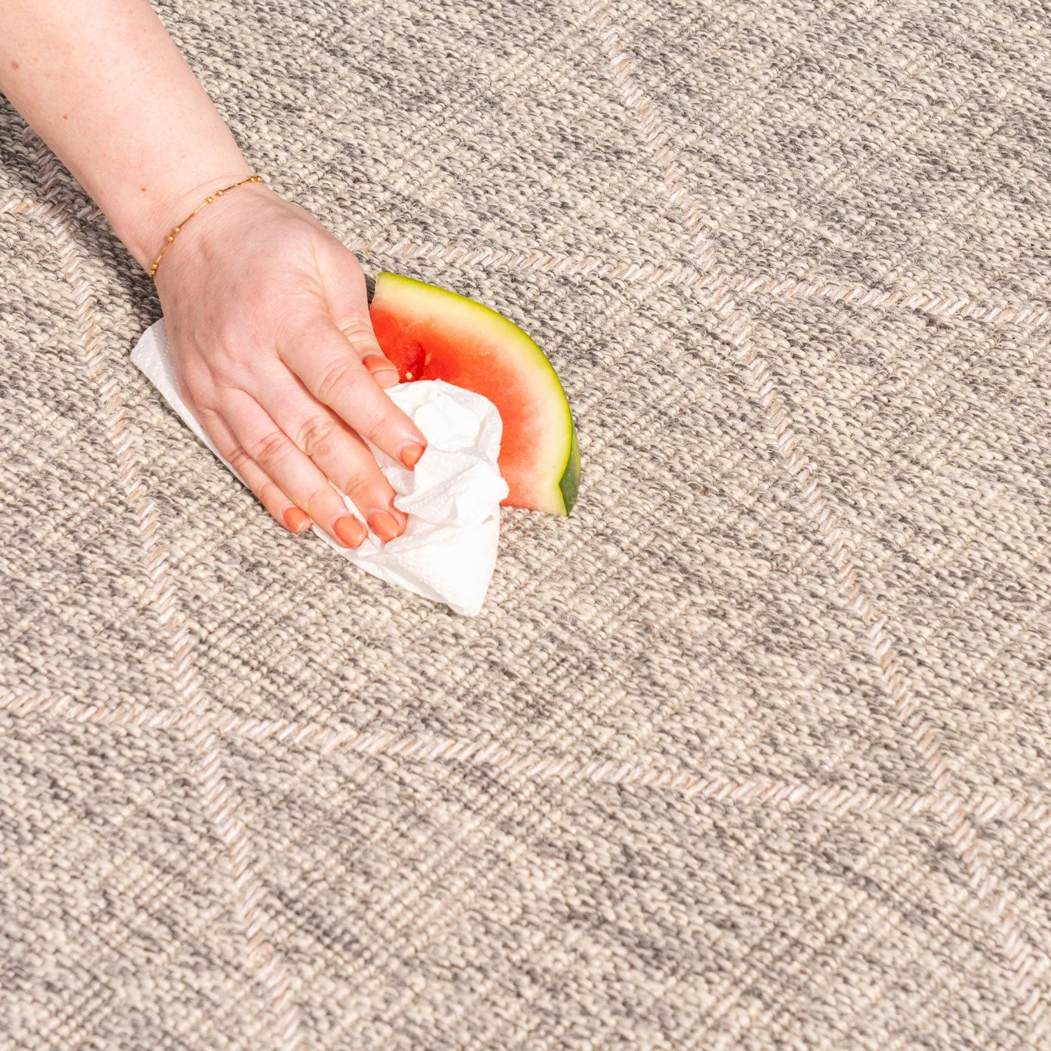 Neutral Trellis Outdoor Rug - Mahoni