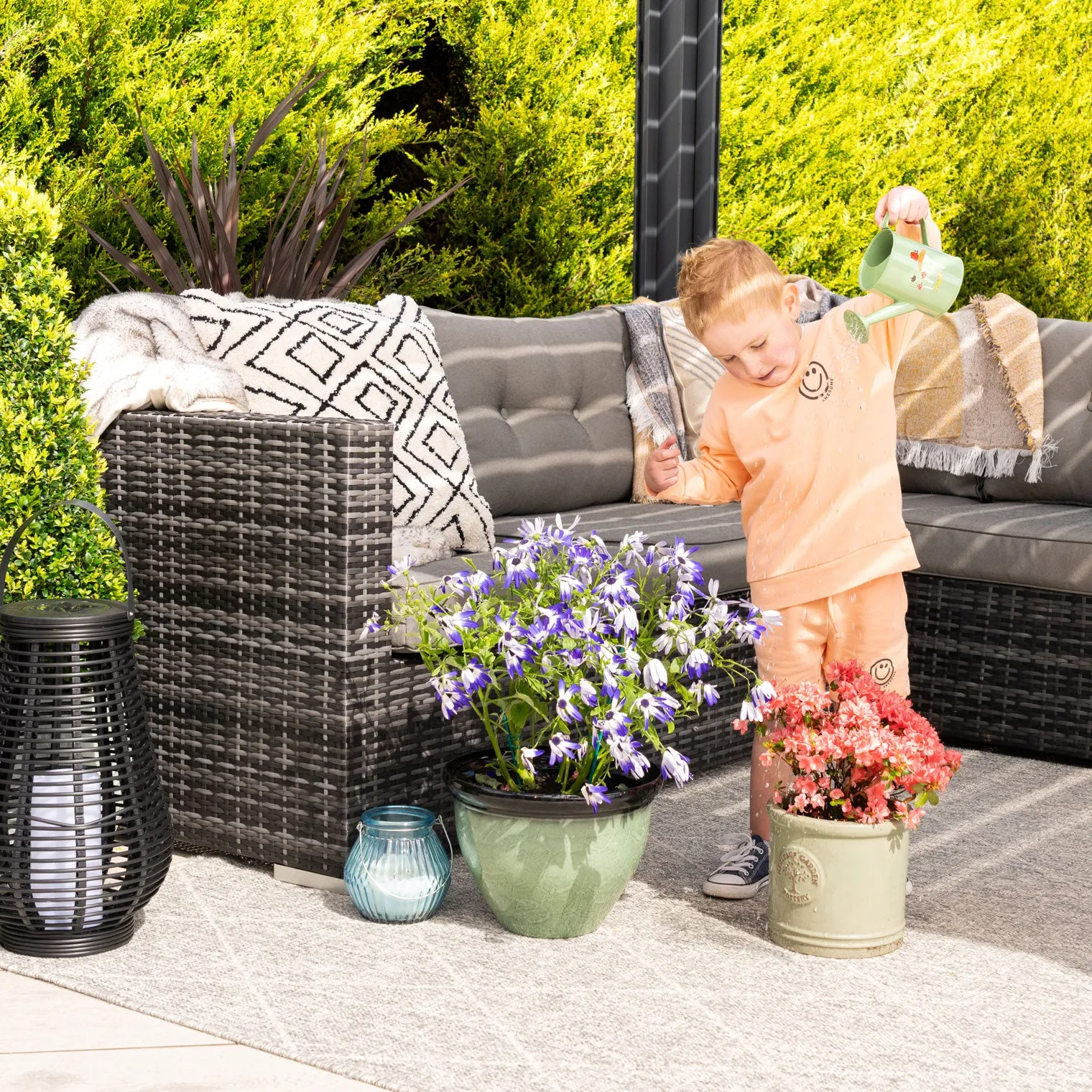 Neutral Trellis Outdoor Rug - Mahoni