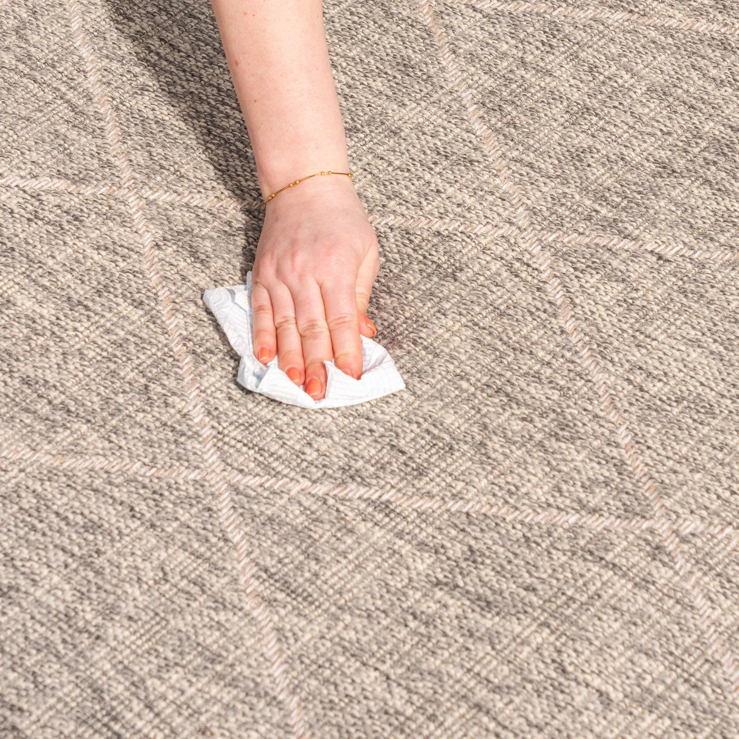 Neutral Trellis Outdoor Rug - Mahoni